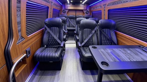 18 passenger sprinter van rental louisville