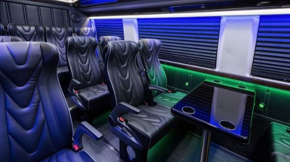 20 passenger sprinter van rental louisville