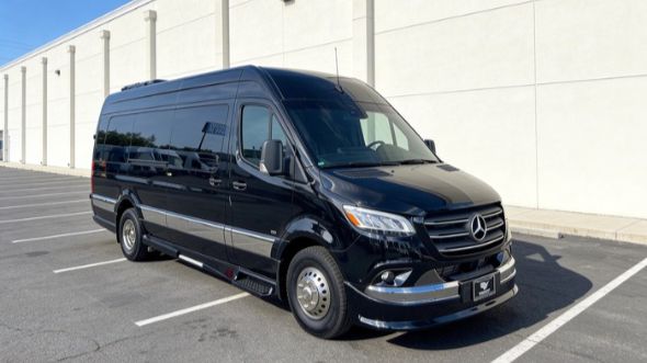louisville corporate sprinter van service